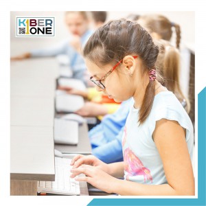 Наконец-то в Москве! - КИБЕРшкола программирования для детей, компьютерные курсы для школьников, начинающих и подростков - KIBERone г. Кыштым